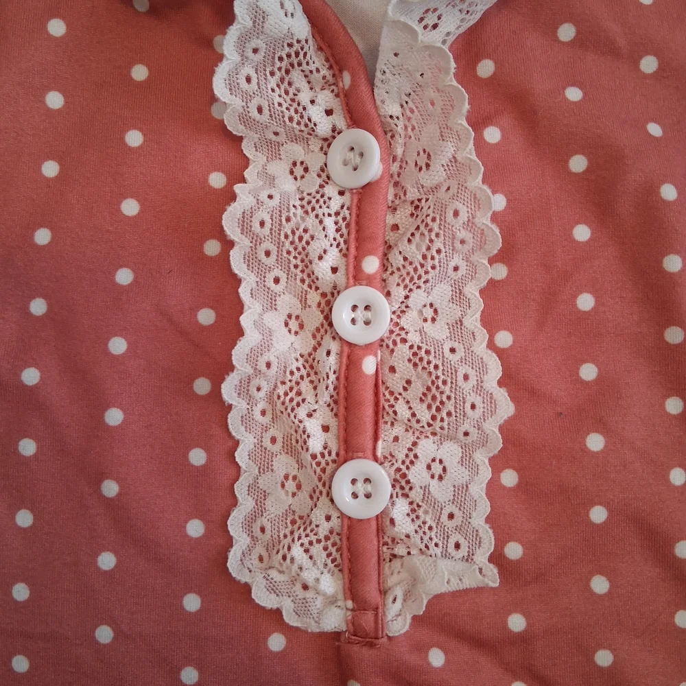 Charming Pink Polka Dot and Lace2 piece Lightweight Scalloped edge Sleepwear Set